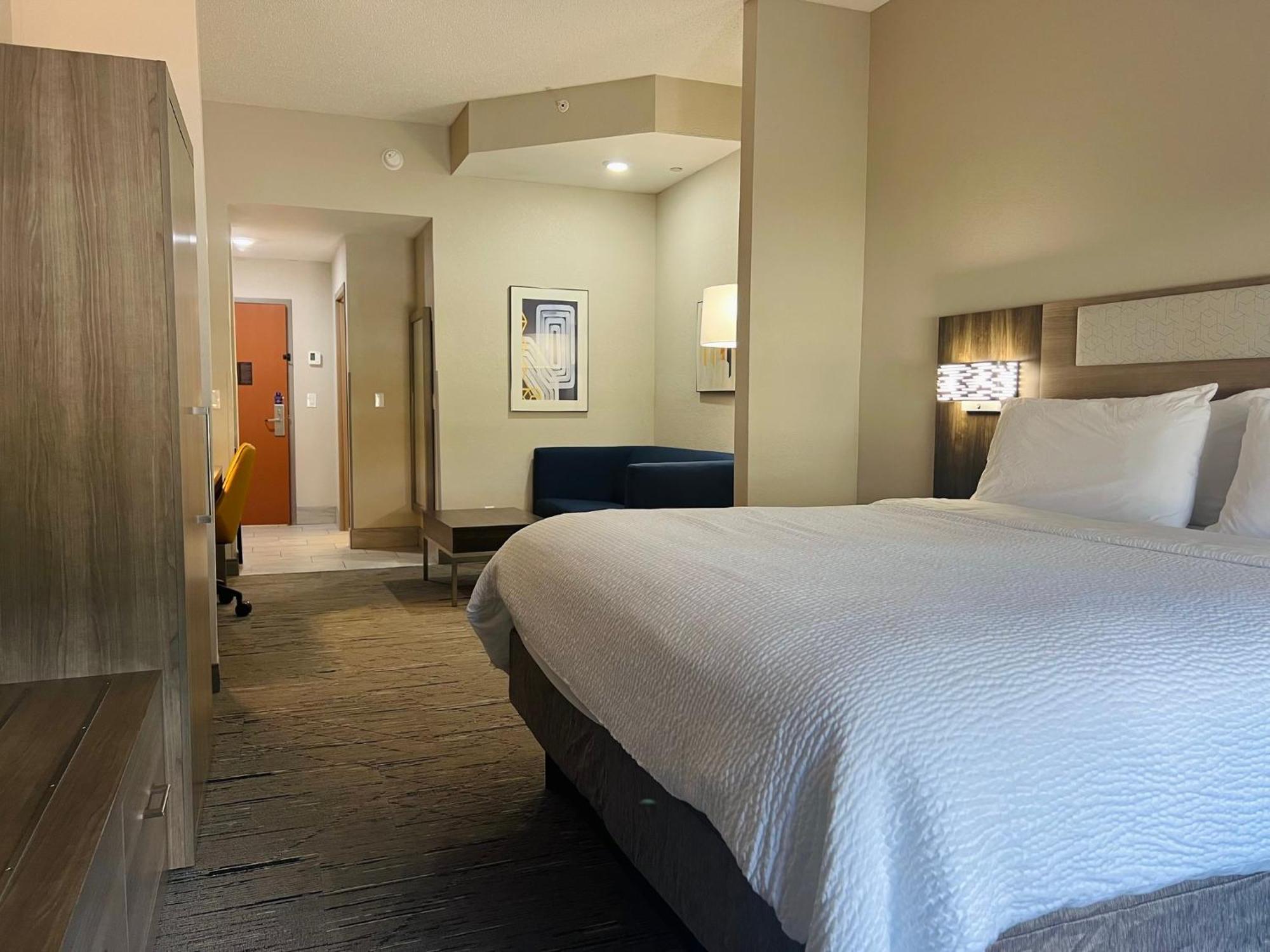 Holiday Inn Express & Suites Sebring By Ihg Exterior foto
