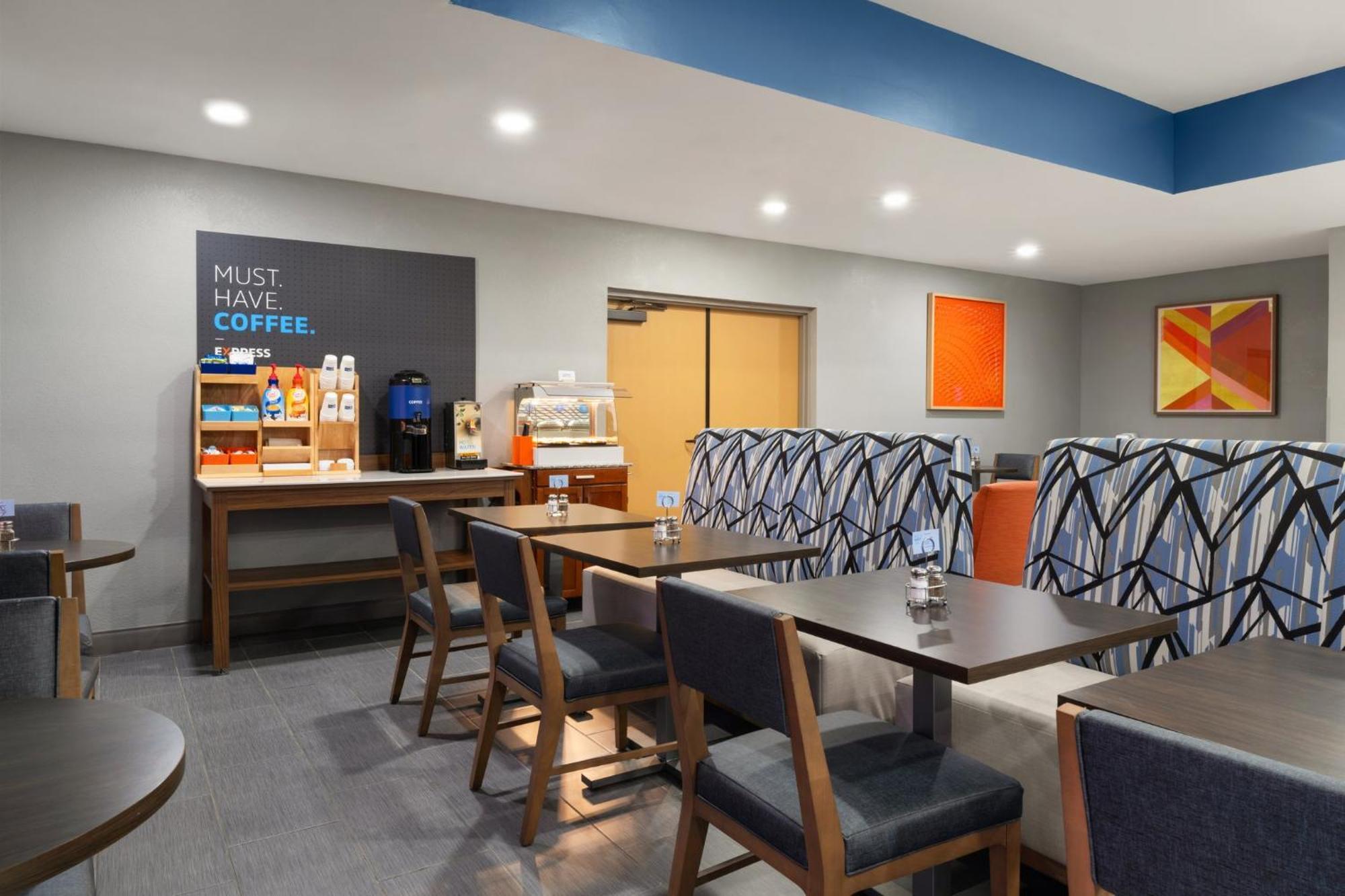 Holiday Inn Express & Suites Sebring By Ihg Exterior foto