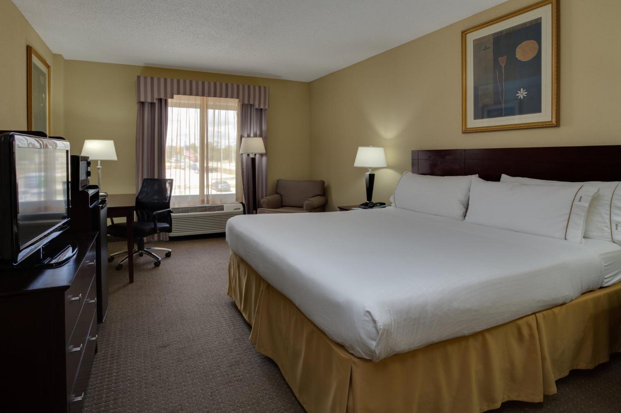 Holiday Inn Express & Suites Sebring By Ihg Exterior foto